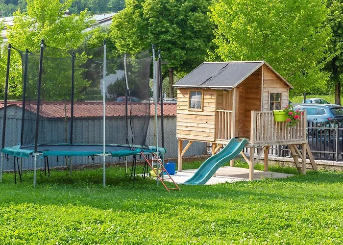 Villa Rosetta & Romeo Family Apartment